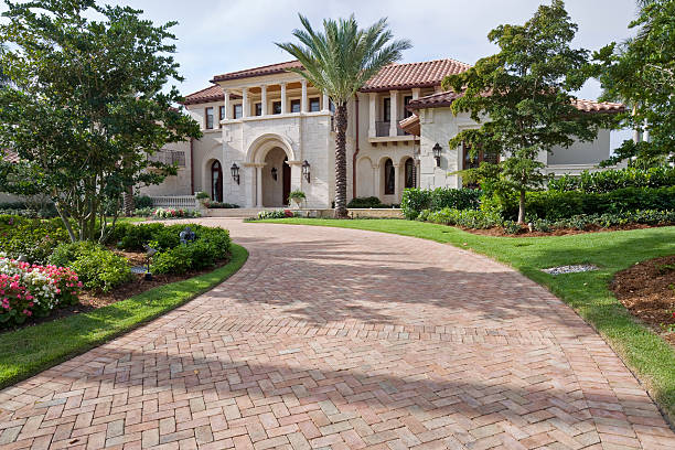 Best Driveway Pavers Contractor  in Batesville, IN